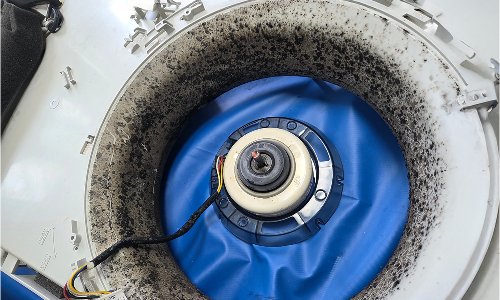 모터커버 오염 청소 전 사진